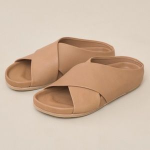 Lauren Manoogian Leather Cross Slides - Natural - 38